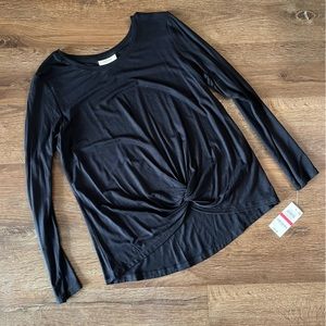 🎉 BOGO free 🎉 NWT front knot long sleeve shirt